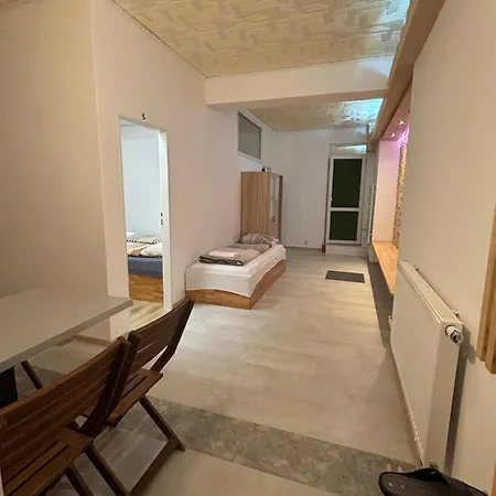 Trung Lo Cao 3* 프라하